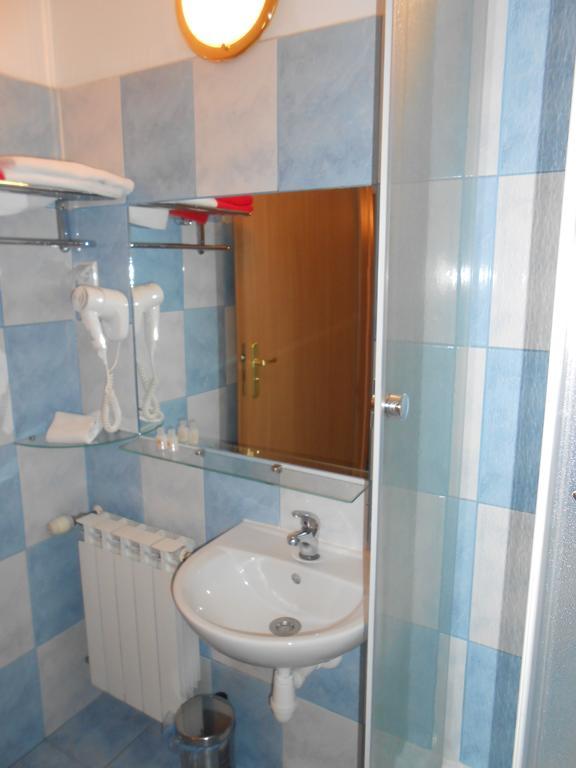 ביאלה פולדאסקה Hotel As מראה חיצוני תמונה